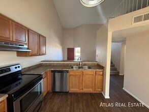 4828 W Orangewood Ave in Glendale, AZ - Building Photo - Building Photo