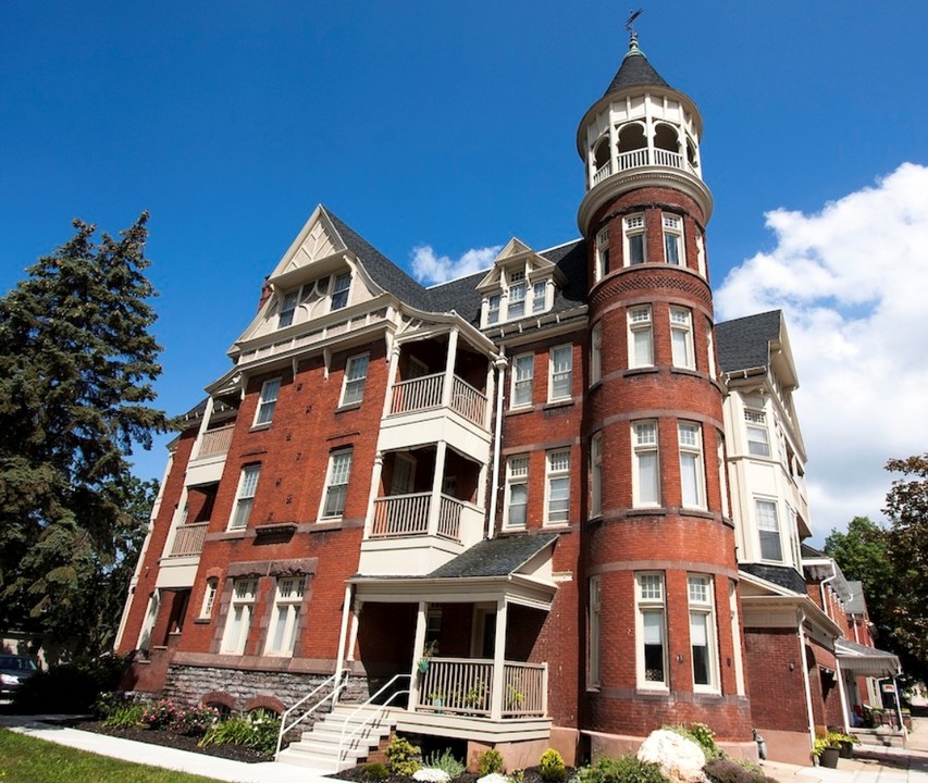 Aldine Apartments in Spring Grove, PA - Building Photo