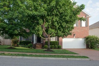 3139 Brimstead Dr in Franklin, TN - Foto de edificio - Building Photo