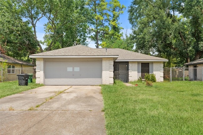 7111 Pinehook Ln in Houston, TX - Building Photo - Building Photo