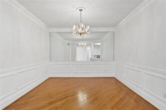 4100 Paces Walk SE in Atlanta, GA - Building Photo - Building Photo