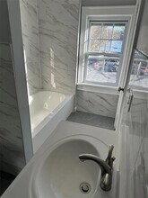 13 Farries Ave in Florida, NY - Building Photo - Building Photo