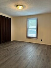 9227 Scale Rd in Benton, KY - Building Photo - Building Photo