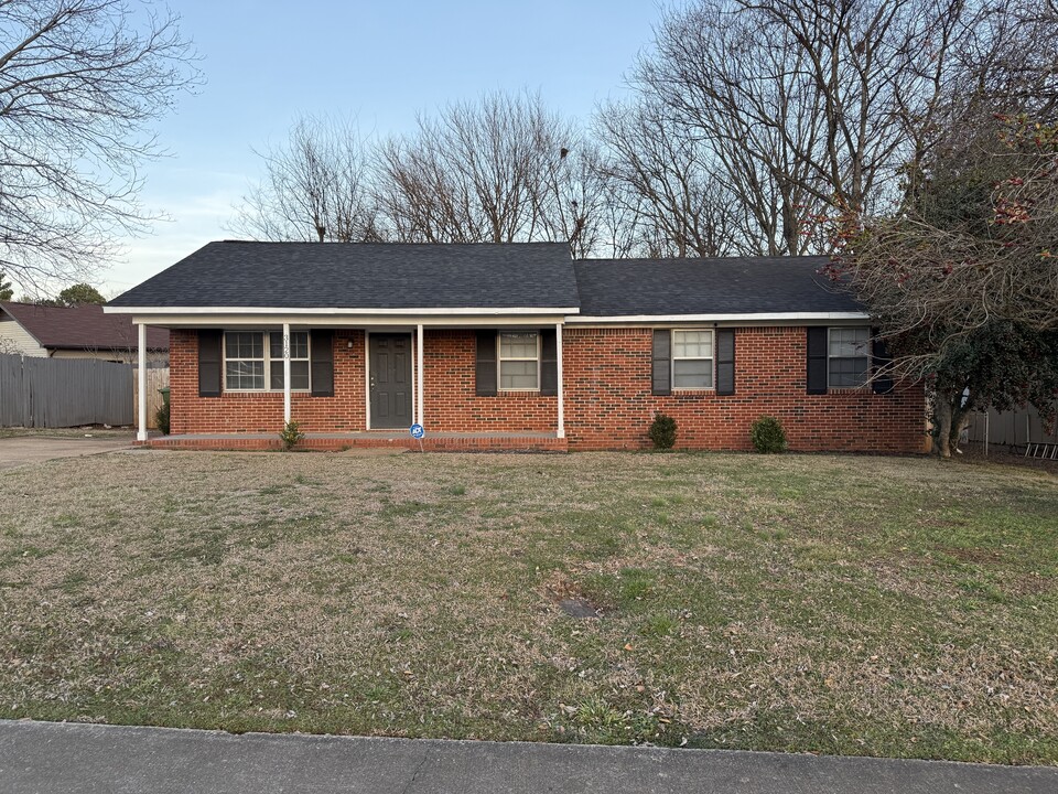 3120 Lodge Rd NW in Huntsville, AL - Building Photo