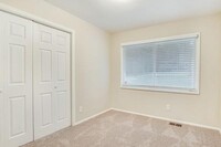 3407 Longleaf Dr photo'