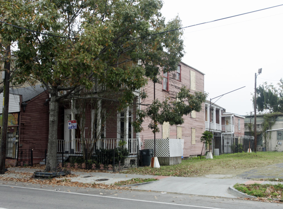 1306 Magazine St in New Orleans, LA - Building Photo