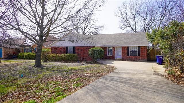 403 E R Ellis Ave in Rockwall, TX - Building Photo - Building Photo