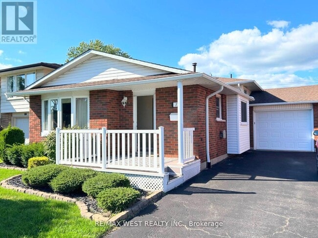 37 Michael Dr S in Port Colborne, ON - Building Photo - Building Photo