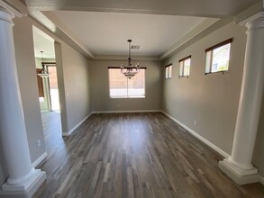5721 Pacesetter St in North Las Vegas, NV - Building Photo - Building Photo