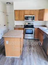 11879 W Fontenelle Dr in Marana, AZ - Building Photo - Building Photo