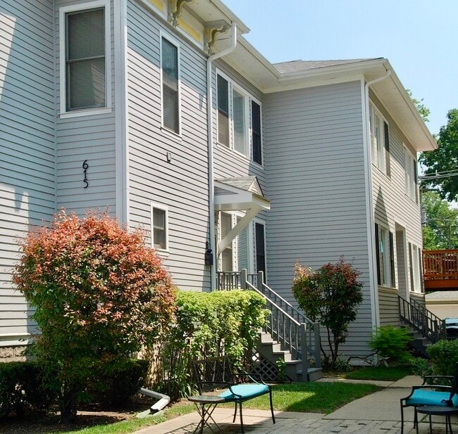 property at 615 South Blvd