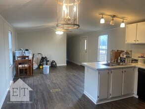 38 Rolandale Ln in Jefferson, SC - Building Photo - Building Photo