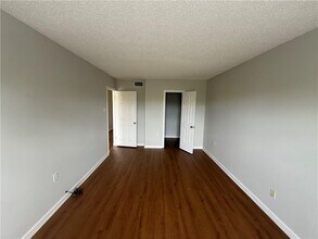 332 Riverbend Dr in Mobile, AL - Building Photo - Building Photo