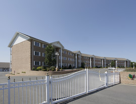 Fallbrooke Apartments