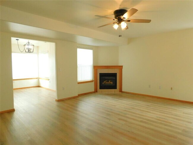 1962 Greatview Dr in Kalispell, MT - Building Photo - Building Photo