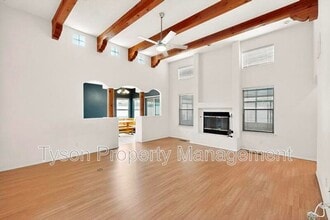 10139 Arroyo Crest Dr NW in Albuquerque, NM - Building Photo - Building Photo