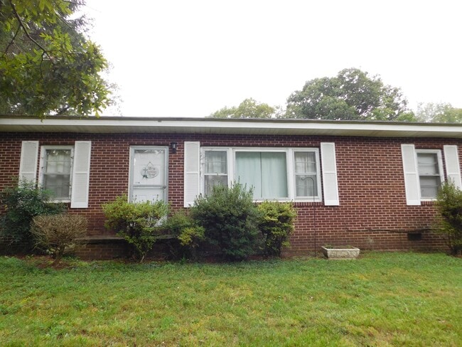property at 721 County Rd 119