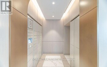 3006 William Cutmore Blvd in Oakville, ON - Building Photo - Building Photo