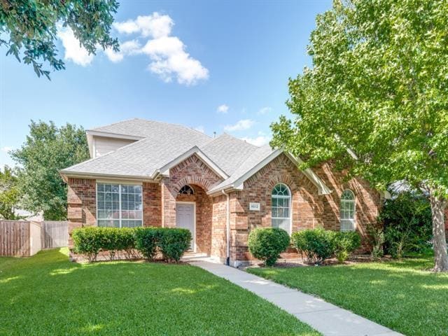property at 9512 Saddle Dr