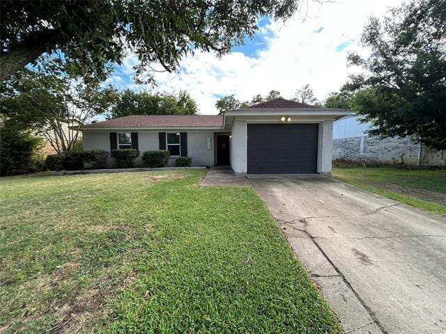 property at 10105 Peppertree Ln