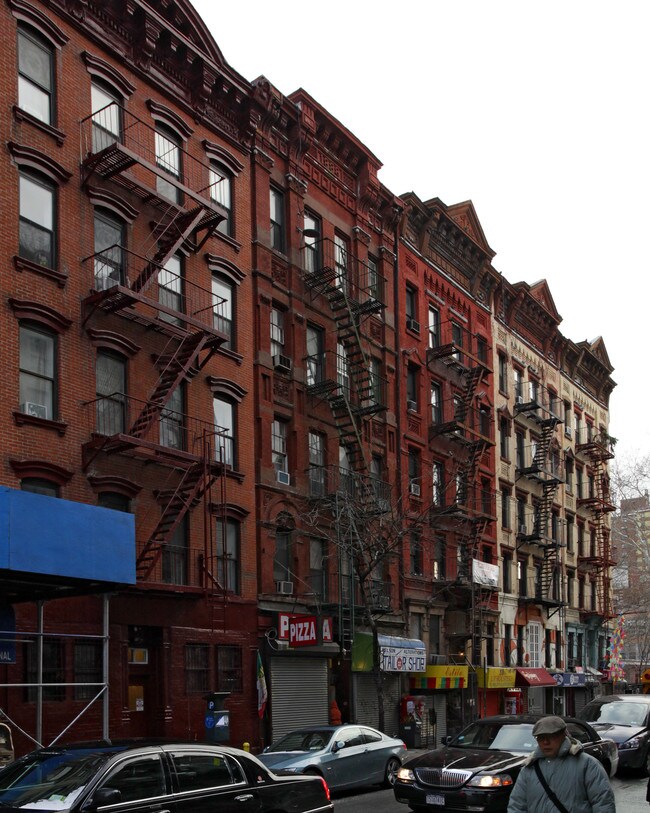 170 Rivington St in New York, NY - Foto de edificio - Building Photo