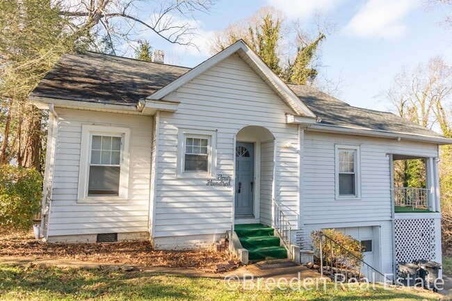 property at 400 Collett St