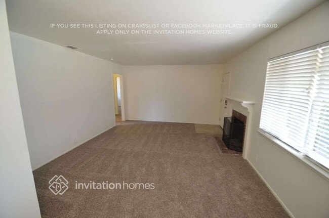 6408 Larry Way in North Highlands, CA - Building Photo - Building Photo