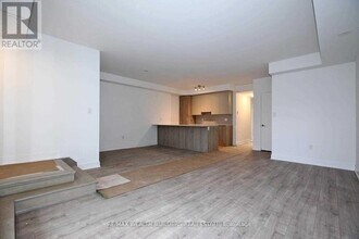 28 Marina Ave in Toronto, ON - Building Photo - Building Photo