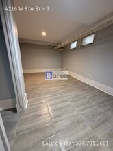 4216 W 8th St in Cincinnati, OH - Building Photo - Building Photo