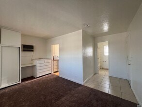 401 Barstow Rd in Barstow, CA - Building Photo - Building Photo