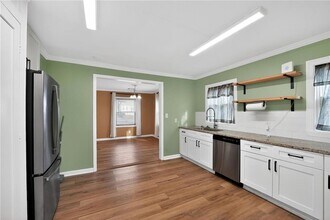 871 Hargis St SE in Atlanta, GA - Foto de edificio - Building Photo