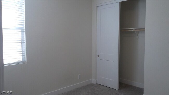 property at 9183 Bluebell Knoll Ct