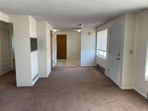 456 N Dale Rd in Moses Lake, WA - Building Photo - Building Photo