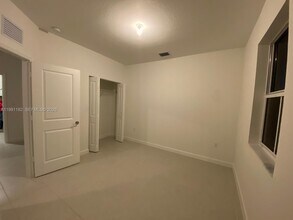 2310 SE 28th Dr in Homestead, FL - Building Photo - Building Photo