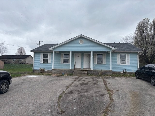 123 Village Cir