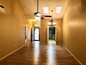 5113 56th St in Lubbock, TX - Building Photo - Building Photo