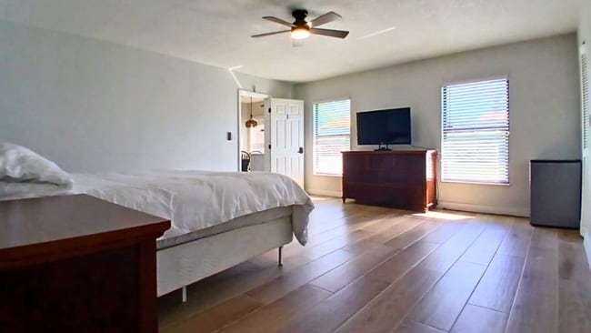 5303 Glen Harwell Rd in Plant City, FL - Foto de edificio - Building Photo