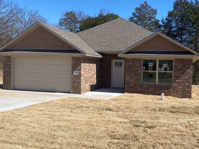 property at 715 S Quincy Ave