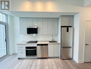 474 Caldari Rd in Vaughan, ON - Building Photo - Building Photo