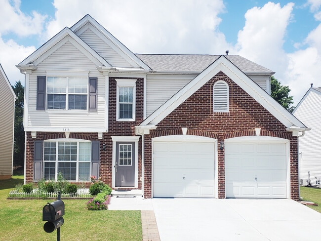 property at 6816 Southbrook Dr
