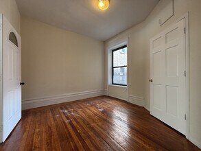 182 Claremont Ave in New York, NY - Building Photo - Building Photo