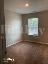 3068 Green Apple Dr in Dallas, NC - Building Photo - Building Photo