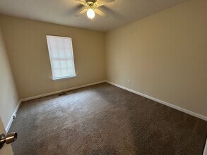 360 Widgeon Dr in Newnan, GA - Building Photo - Building Photo