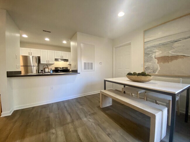 Coventry Green photo'