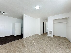 4509 Ken Knight Dr N in Jacksonville, FL - Building Photo - Building Photo