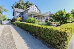 658 Buchon St in San Luis Obispo, CA - Building Photo