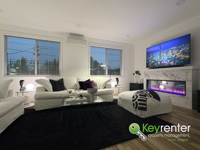 1042 S Director St in Seattle, WA - Building Photo - Building Photo