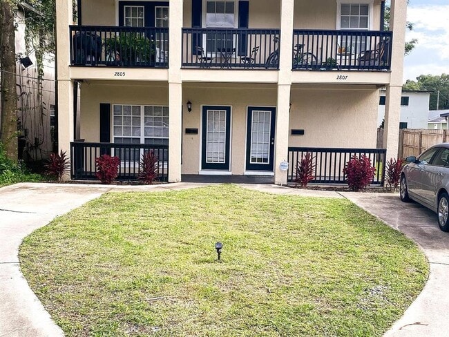 property at 2805 E Washington St