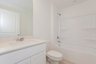 2906 Pennachio Dr in Lake Wales, FL - Building Photo - Building Photo