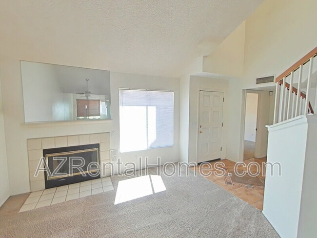 1705 N Ventura Ln in Tempe, AZ - Building Photo - Building Photo